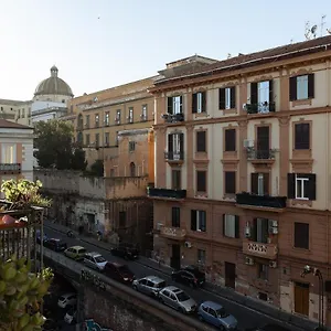 Affittacamere Carafa, Napoli