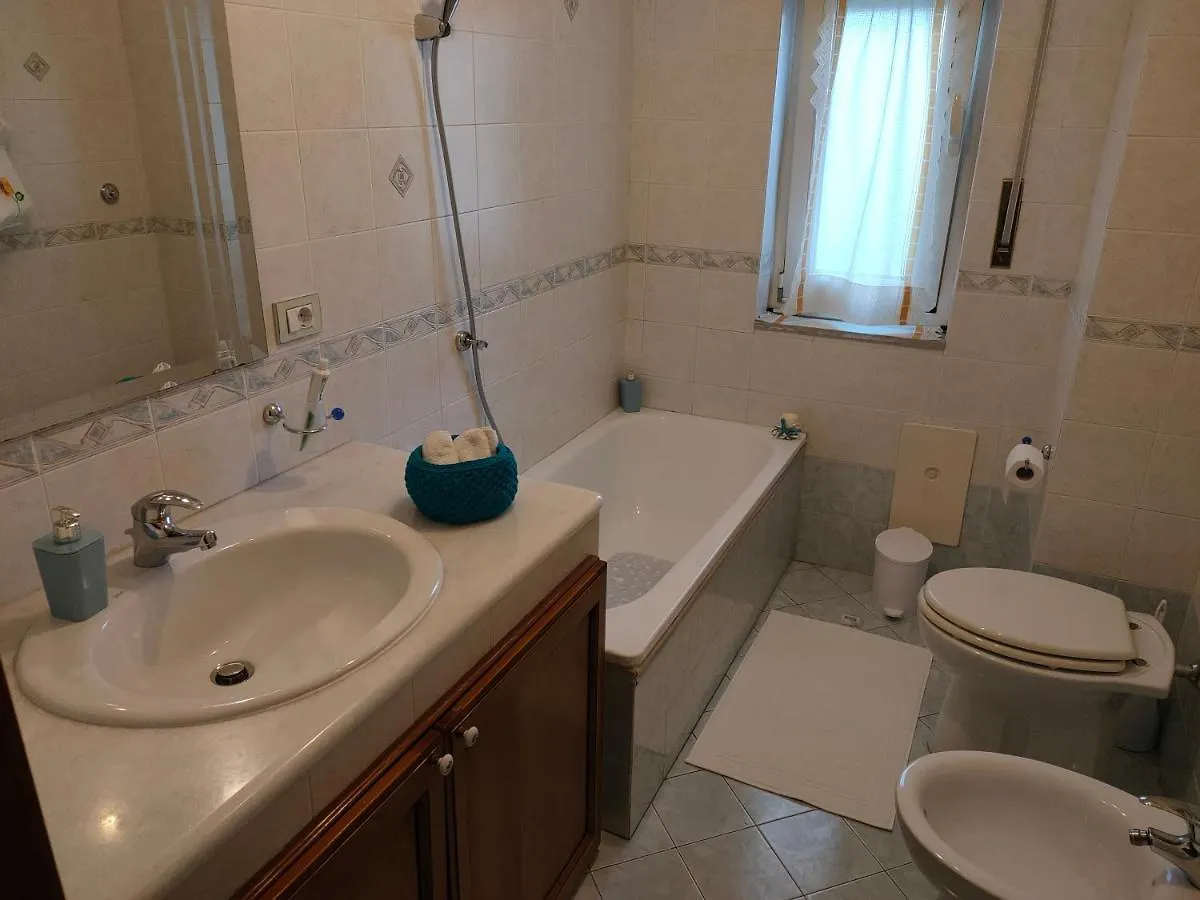 Bed & Breakfast Tra Pirandello E Leopardi B&B Napoli