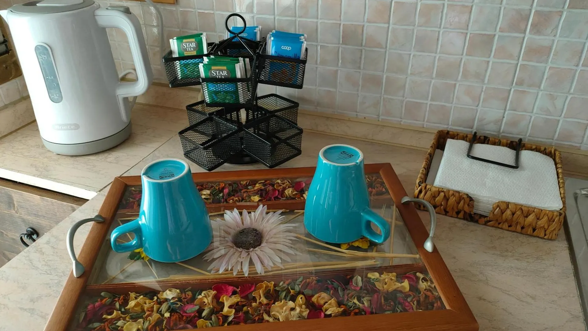 Tra Pirandello E Leopardi B&B Napoli 0*,  Italia