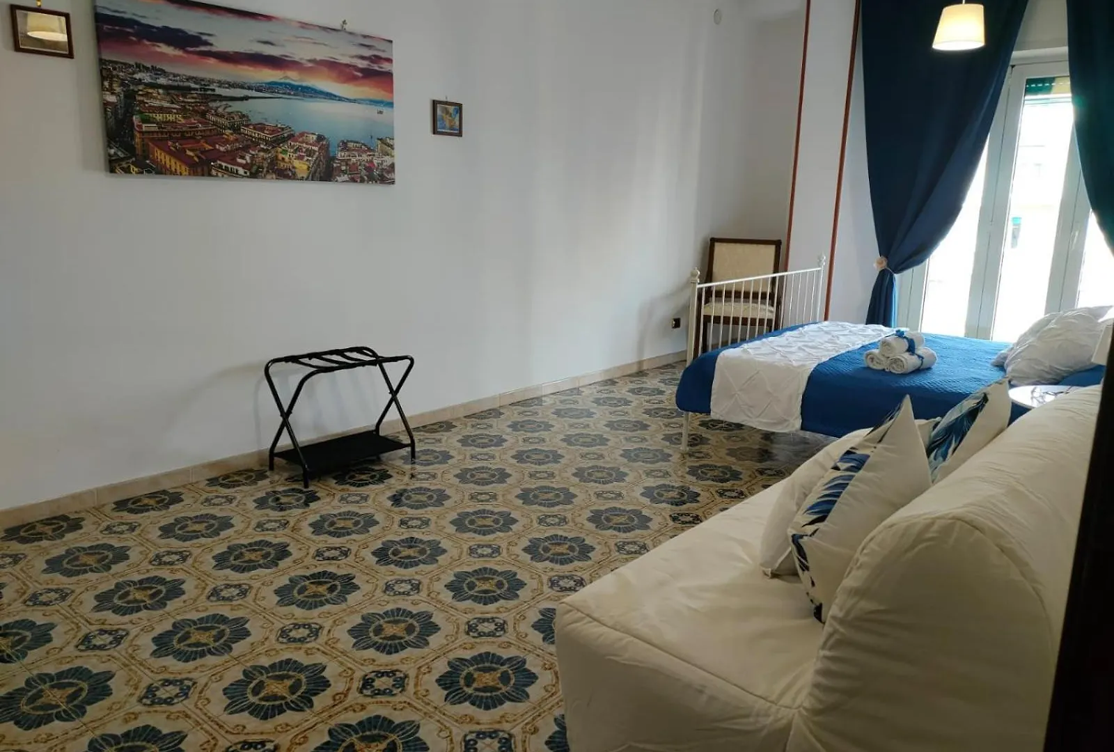 Bed & Breakfast Tra Pirandello E Leopardi B&B Napoli
